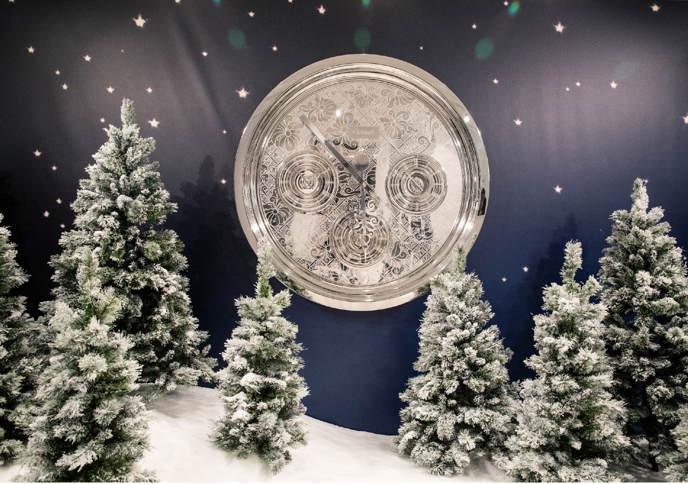 Twist Design | Projet vitrines de Noël – Christofle